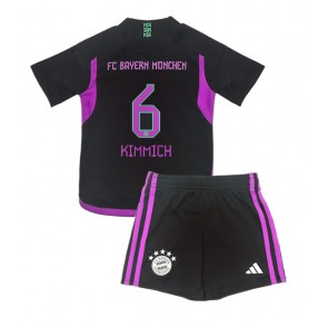 Maillot de foot Bayern Munich Joshua Kimmich #6 Extérieur enfant 2023-24 Manches Courte (+ pantalon court)
